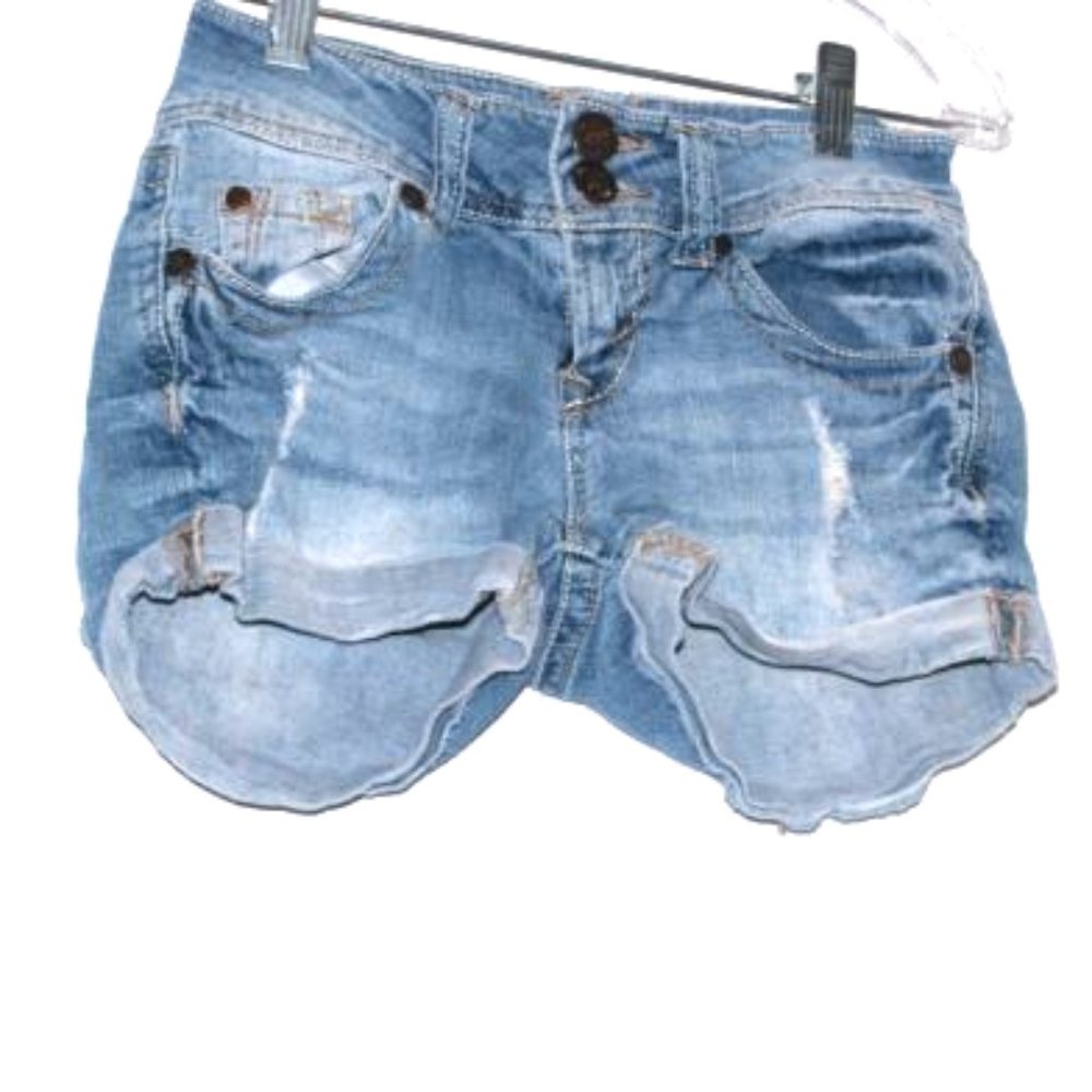 Wallflower Women's Distressed Denim Shorts